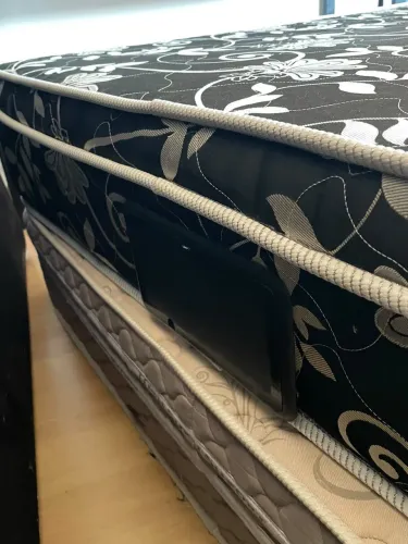 Colchão magnético massageador, conservado