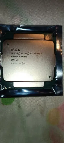 Xeon 2699V3 18 núcleos e 32 Threads 