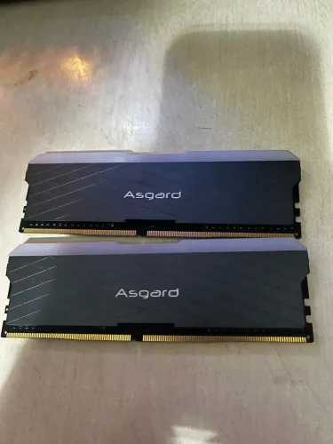 Memoria Ram 2x8gb Asgard CL18