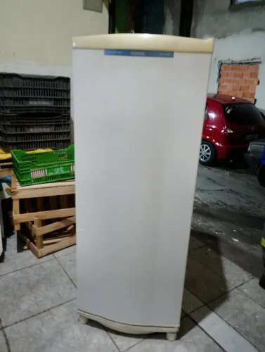 Geladeira funcionando 110v aceito cartão entrega a combinar