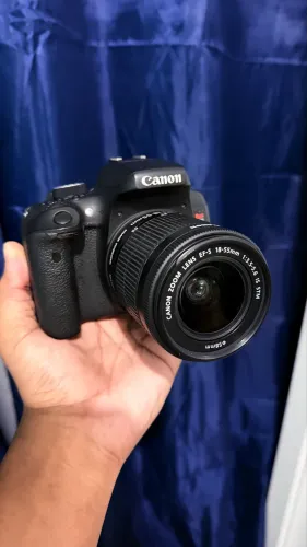 Canon EOS Rebel T6i + Lente 18-55mm | Excelente Estado