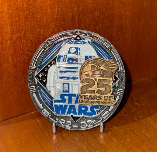 Moeda Colecionável LEGO Star Wars 25 Anos (Item Promocional Exclusivo)