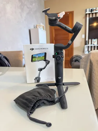 DJI Osmo Mobile 6 Semi Novo na Caixa Original + Tripé + Bolsa