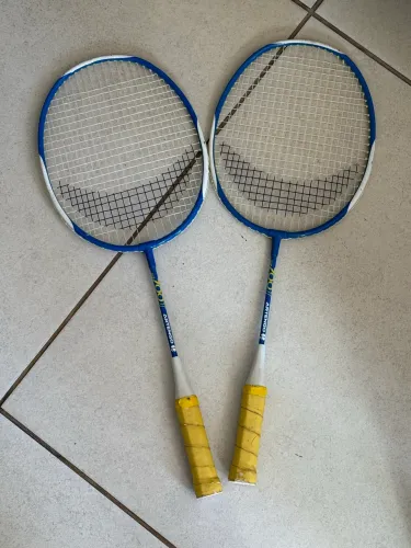 2 raquetes de badminton Artengo 700