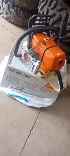 Vendo motosserra Stihl 651