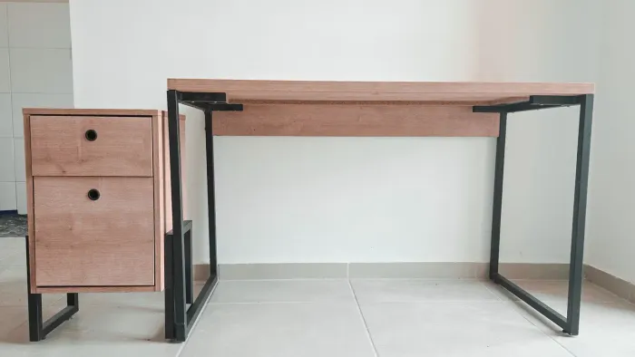 Mesa de Escritório e Criado Mudo Conjunto Escrivaninha Estudo Gaveteiro
