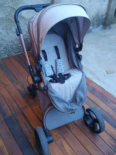 Carrinho de Bebe Dzieco multi posição Moisés