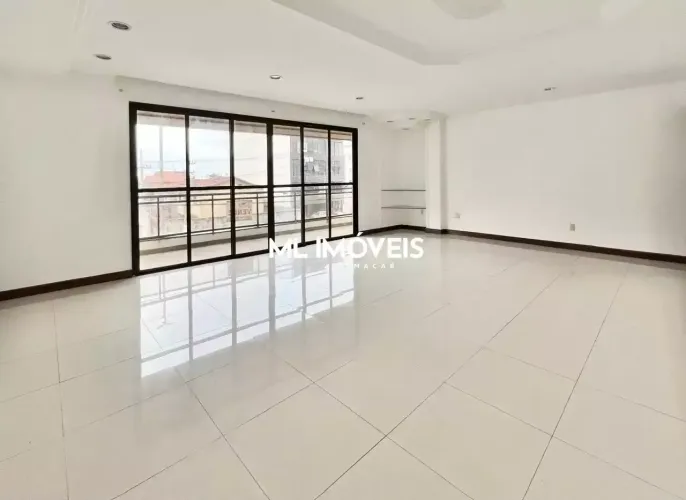 APARTAMENTO À VENDA NA PRAIA CAMPISTA