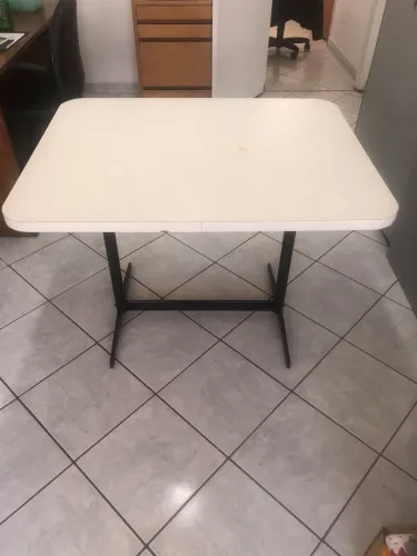 Mesa para uso geral