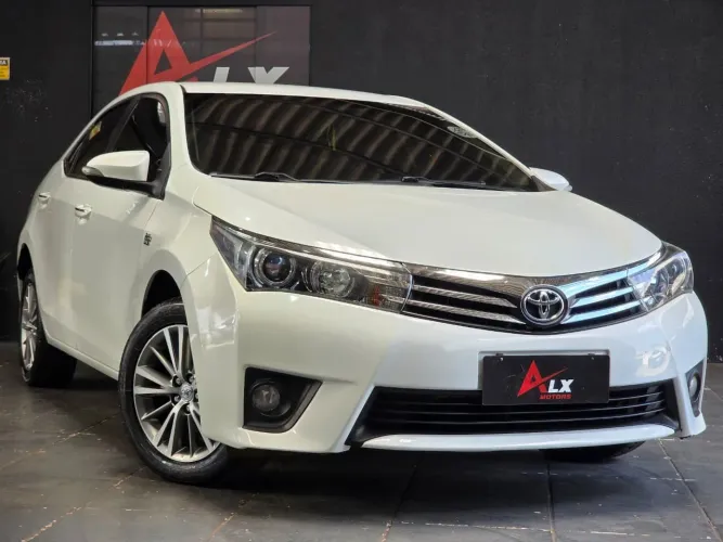 Toyota Corolla Altis 2.0 Flex 16V Aut. 2015