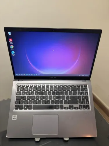 Notebook Asus Vivobook - i5-10°Geração - 8GB Ram - SSD 256GB Nvme  -15P-  Completo