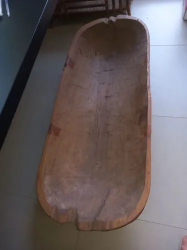 Gamela antiga,ótimo para arranjo de decoração,1.34x55x22