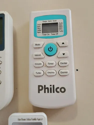 Vendo controle de ar-condicionado Philco original por 50 reais para vim buscar ok