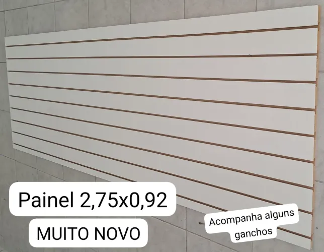 Painel Canaletado 2,75x0,92 MUITO NOVO