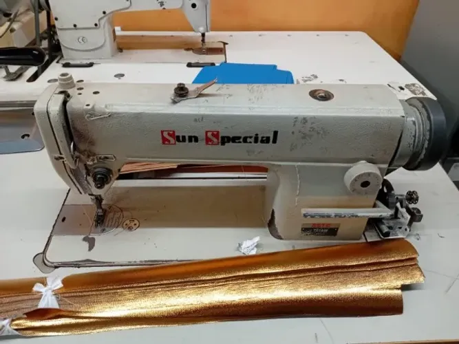 MAQUINA DE COSTURA RETA INDUSTRIAL SUN SPECIAL