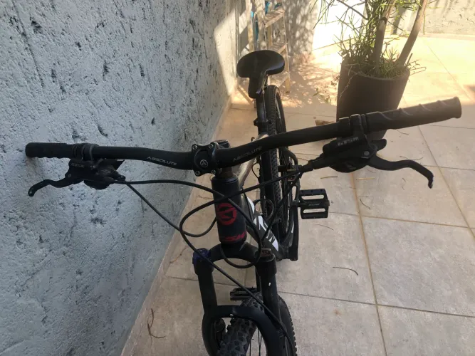 Bike de grau ou ciclismo.