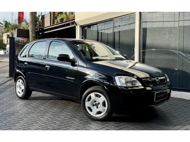 Chevrolet Corsa Hat. Premium 1.4 8V Econoflex 5P 2010