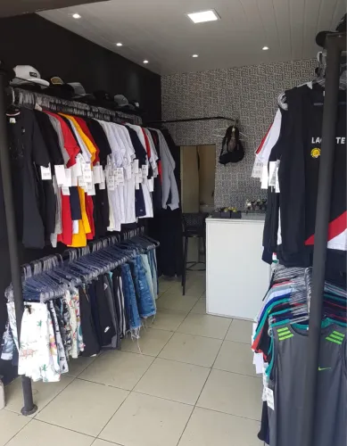 Arara loja de roupa R$300