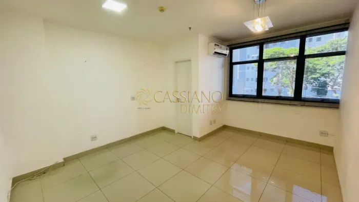Sala comercial à venda de 50m²| 01 banheiro e 01 vaga de garagem | Edifício Prime Offices