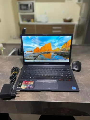 Notebook Positivo+ carregador e mouse