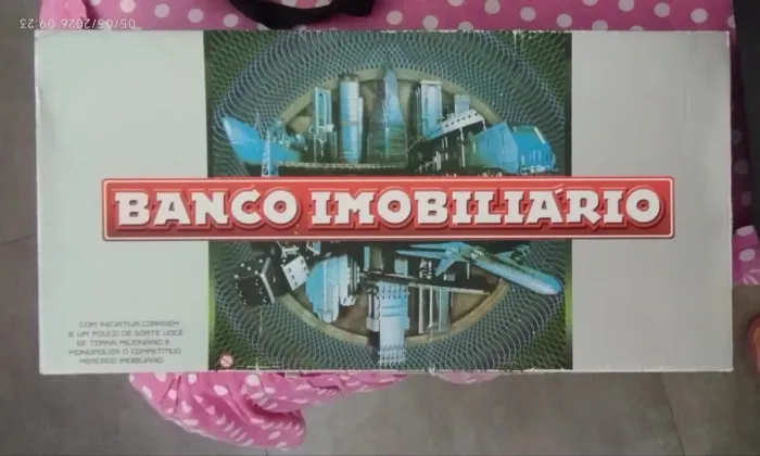 Vendo jogo banco imobiliário