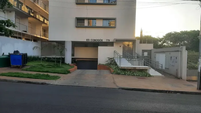 Zona 07 próx UEM 6 andar 79 m² suite 02 quartos 02 banheiros gar coberta zona 07 maringa
