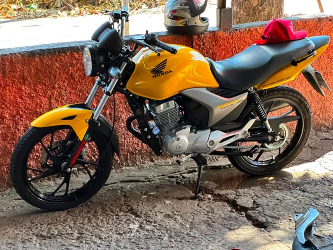 Titan 150