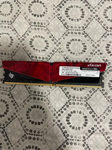 Memoria Team Group T-force Vulcan Pichau 8gb Ddr4 3000mhz
