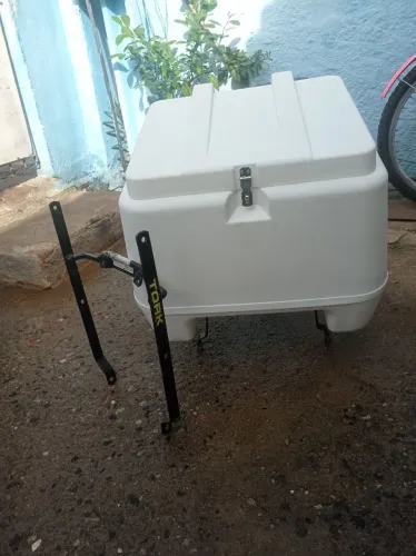 Baú 90 litros com pro Tork zero