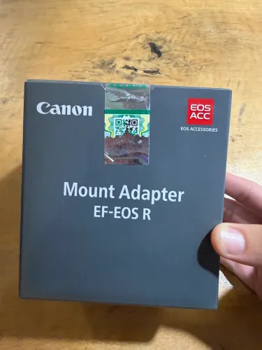 Adaptador de lente canon ef-eos r LACRADO
