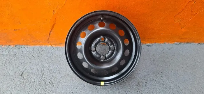 Roda Aro 15 Original Ford Ka e New Fiesta_Aceito Cartão*