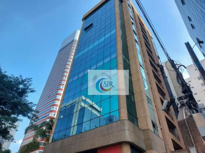 Duplex 242m² localizado na Alameda Santos, a 100m da av Paulista, próximo do metrô Consola