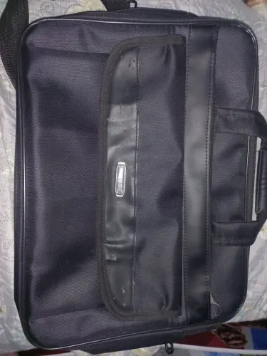 Bolsa para carregar o notebook