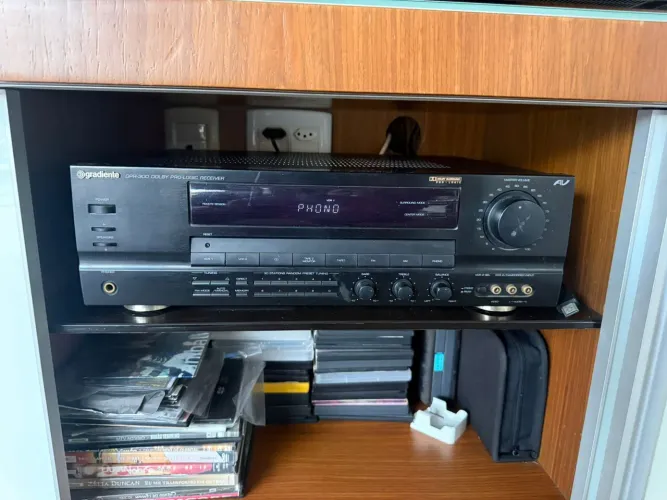 Amplificador de som gradiente