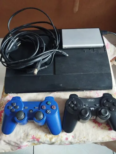 VENDO PS3 COMPLETISSIMO EM PERFEITO ESTADO