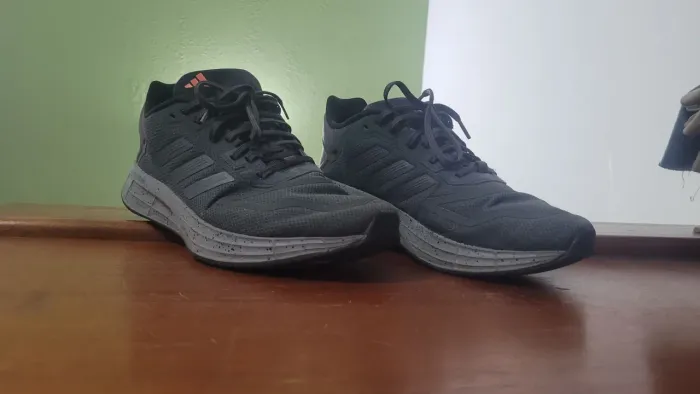 Tenis Adidas
