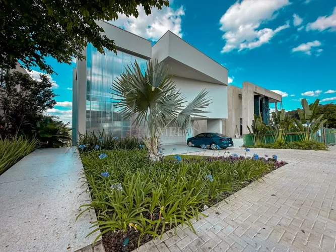 Luxuosa Casa a Venda e Locação no -Condomínio Alphaville Vespasiano - R$9.000.000,00 Locaç