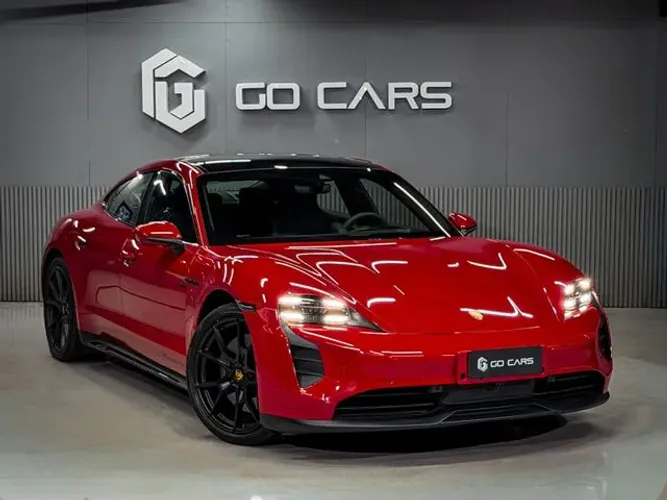 Porsche Taycan GTS (elétrico) 2023