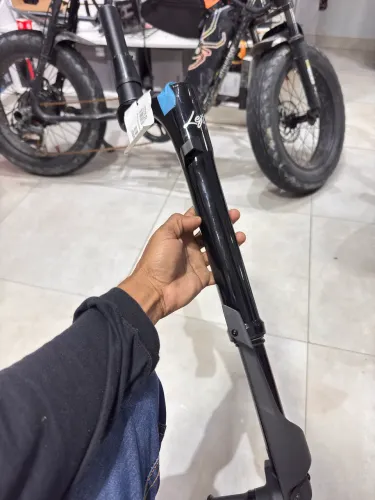 Suspensão lefty ocho 120mm