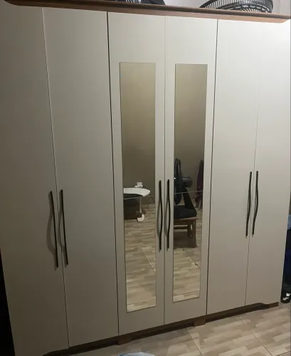 GUARDA ROUPA 