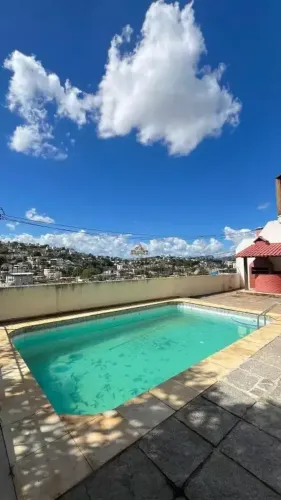 Casa para locação no Morro do Ferraço com Piscina