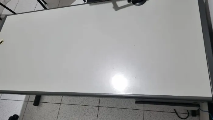 Mesa de Escritório Resistente, Marca Rivera