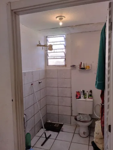 apartamento pra alugar no conjunto da Marinha 1 andar , 2 quarto,sala ,cozinha e banheiro