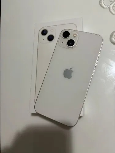 iPhone 13 Branco 256 GB