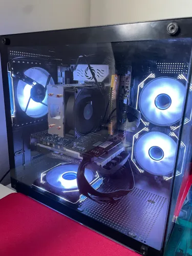 Pc gamer xeon E5 2680 v4, gtx 1650 4gb e 16gb ram