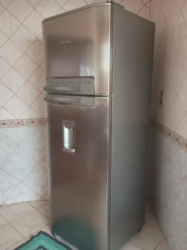 Geladeira Eletrolux 
