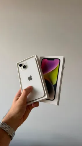 iPhone 14 branco