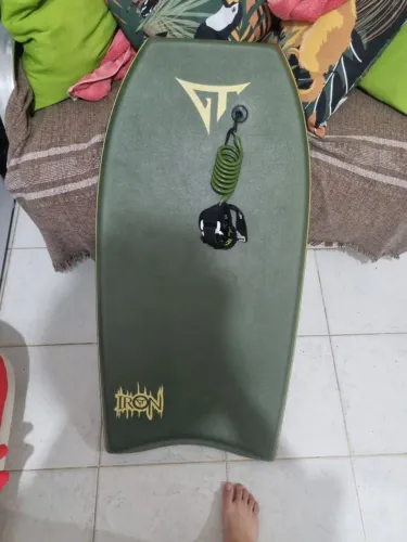 Prancha Bodyboard Iron tamanho 40 Semi Nova - Usada Apenas 1 Vez Aceito oferta
