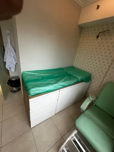 Maca Hospitalar Fixa Com Balcão De Exames Integrado