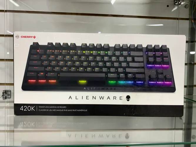 Teclado Mecânico Alienware AW420K Cherry MX Vermelho, Preto
